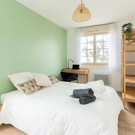 Le Noyer - 11 Couchages - Moderne - Parking