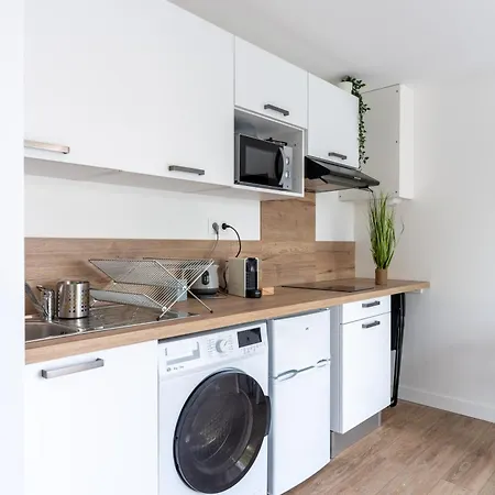 Le Noyer - 11 Couchages - Moderne - Parking